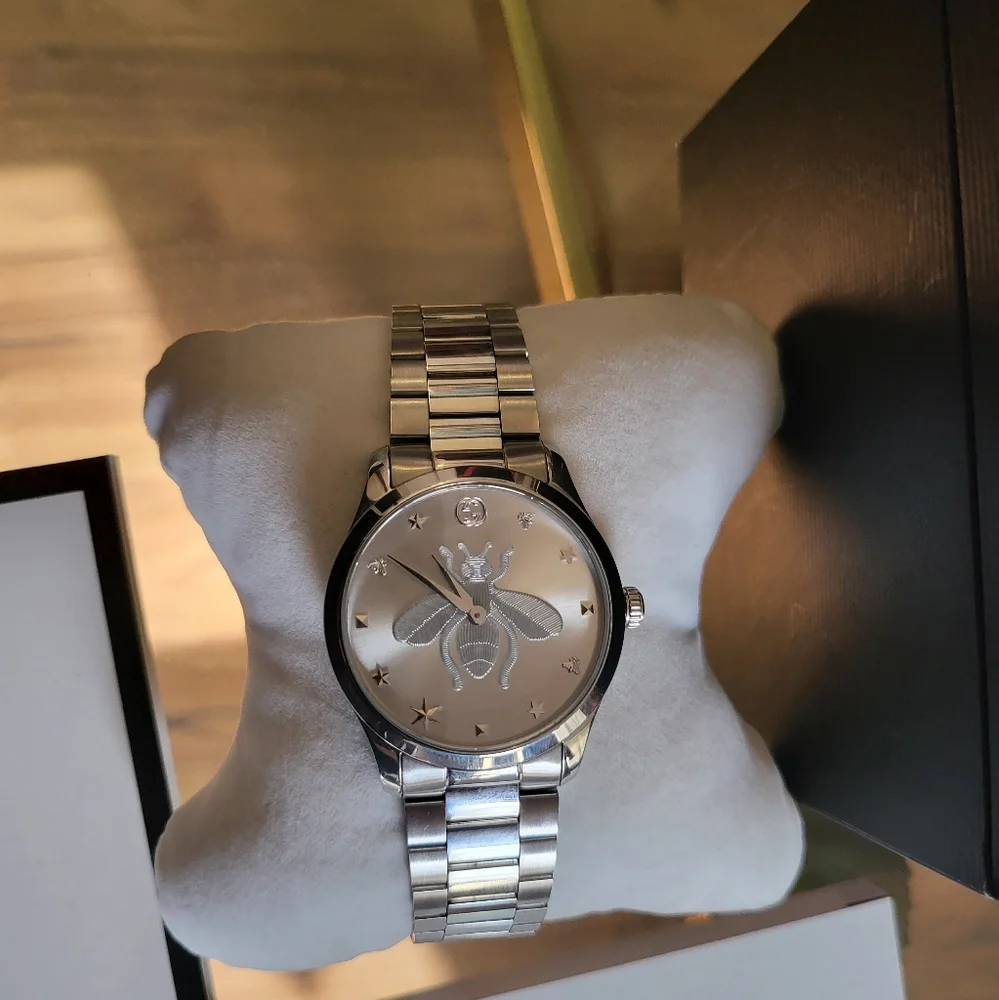 Authentic Gucci Bee Watch 38MM - Picture 11 of 11